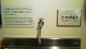 右脳派 左脳派 指の組み方と腕の組み方でわかる性格診断が面白い Corobuzz