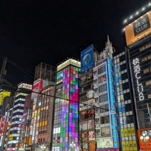 ミスドをやっているダスキンや快活クラブをやっているAOKI、それ君がやってたんだ企業が相次ぐ