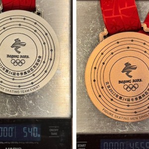 みんな口を揃えて言うオリンピックのメダルは重みが違うと、どれくらいかというとのオチ（笑）