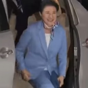 髪をバッサリと短くカットされた愛子さまがよくお似合いで、お可愛いらしい