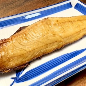 魚を骨になるまで食べるのが好き、隣の席から言われてすごく悲しくなった認識