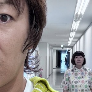 狩野英孝さんの後ろに川村エミコさんがいる構図→コラ祭りに発展（笑）