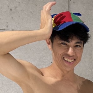小島よしおさんのツーショット、裸芸人界では珍しいらしい…！（笑）