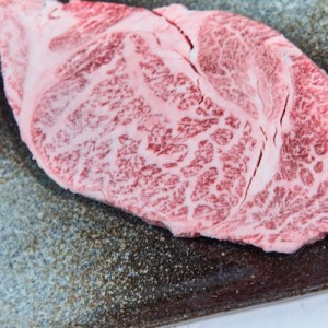 生きてる牛はcowだけど肉になったらbeefって呼ぶとか英語めんどい、と言ったら「ぐぬぬ案件」だった
